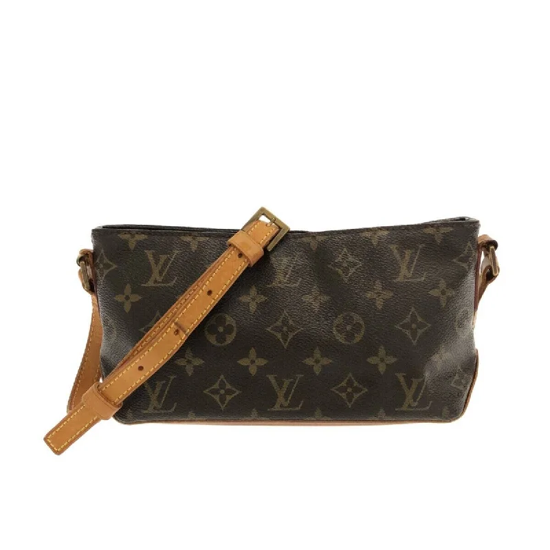 Louis Vuitton Monogram Trotteur Crossbody Bag M51240