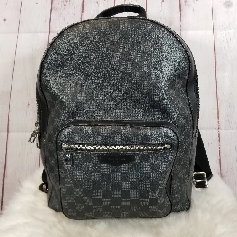 Backpack Designer By Louis Vuitton  Size: Large