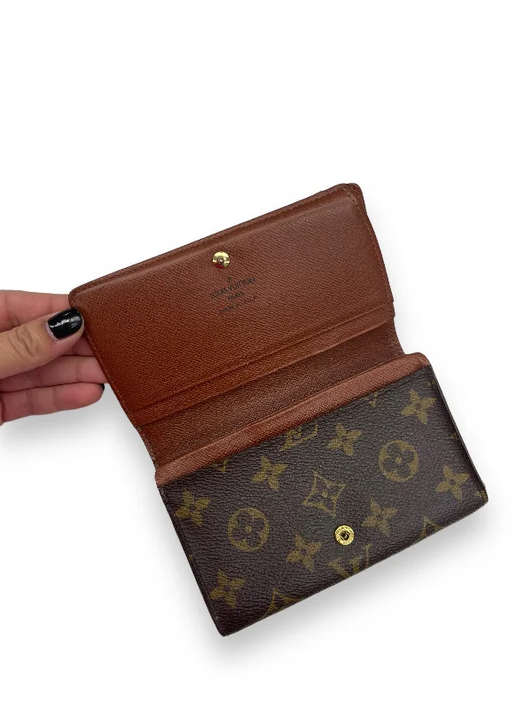 Wallet Designer By Louis Vuitton  Size: Medium