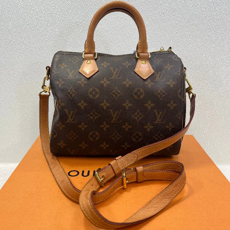 Handbag Designer By Louis Vuitton  Size: Medium