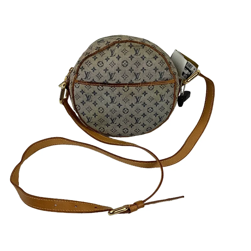 Handbag Luxury Designer By Louis Vuitton  Size: Small