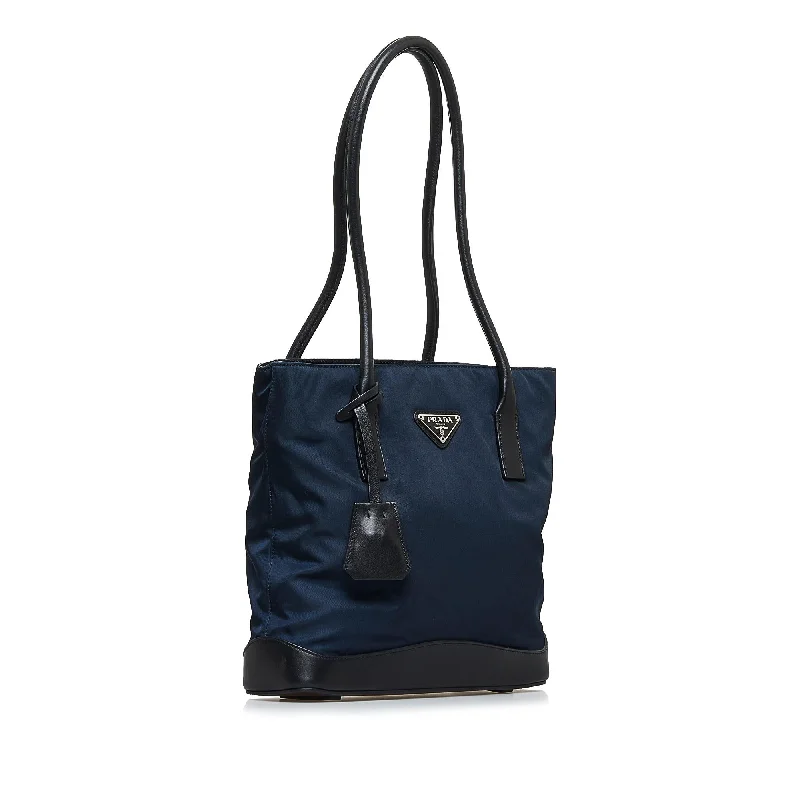 Prada Tessuto Tote (SHG-s6KlAJ)